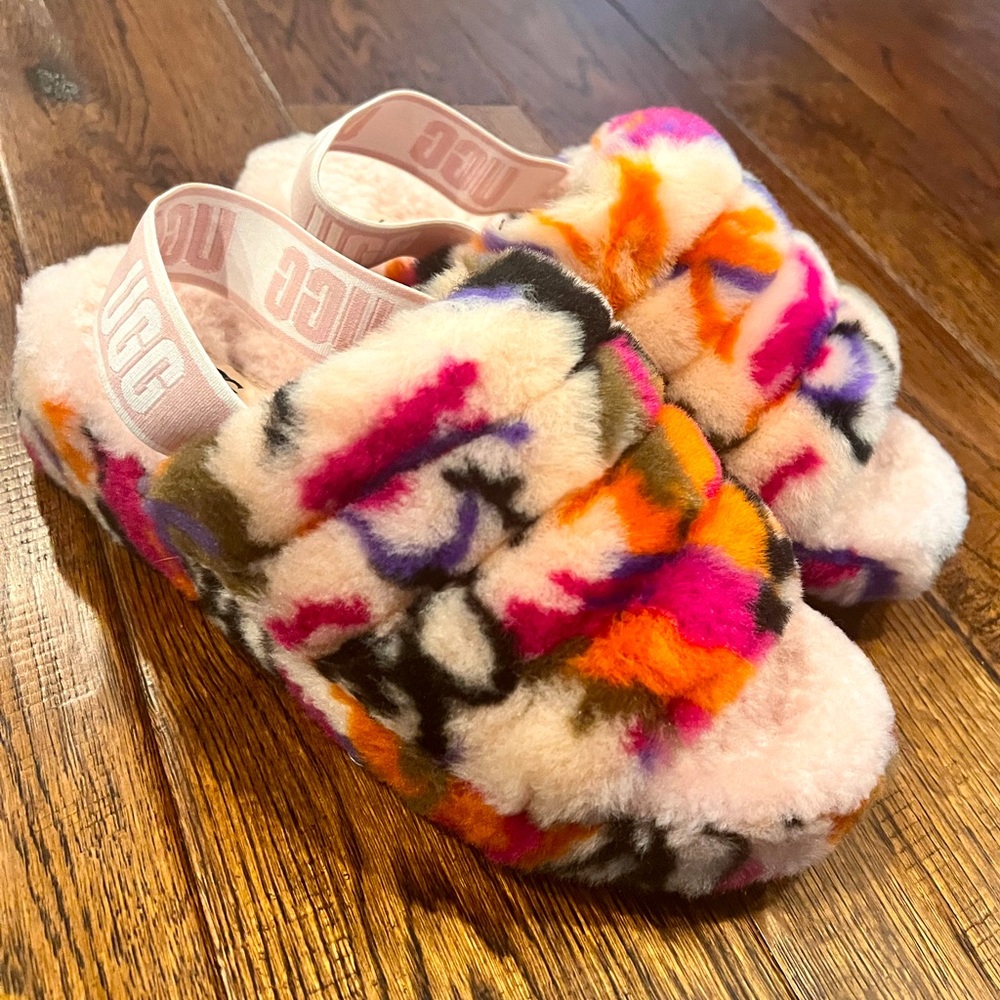 Ugg women fluff yeah camouflage slides